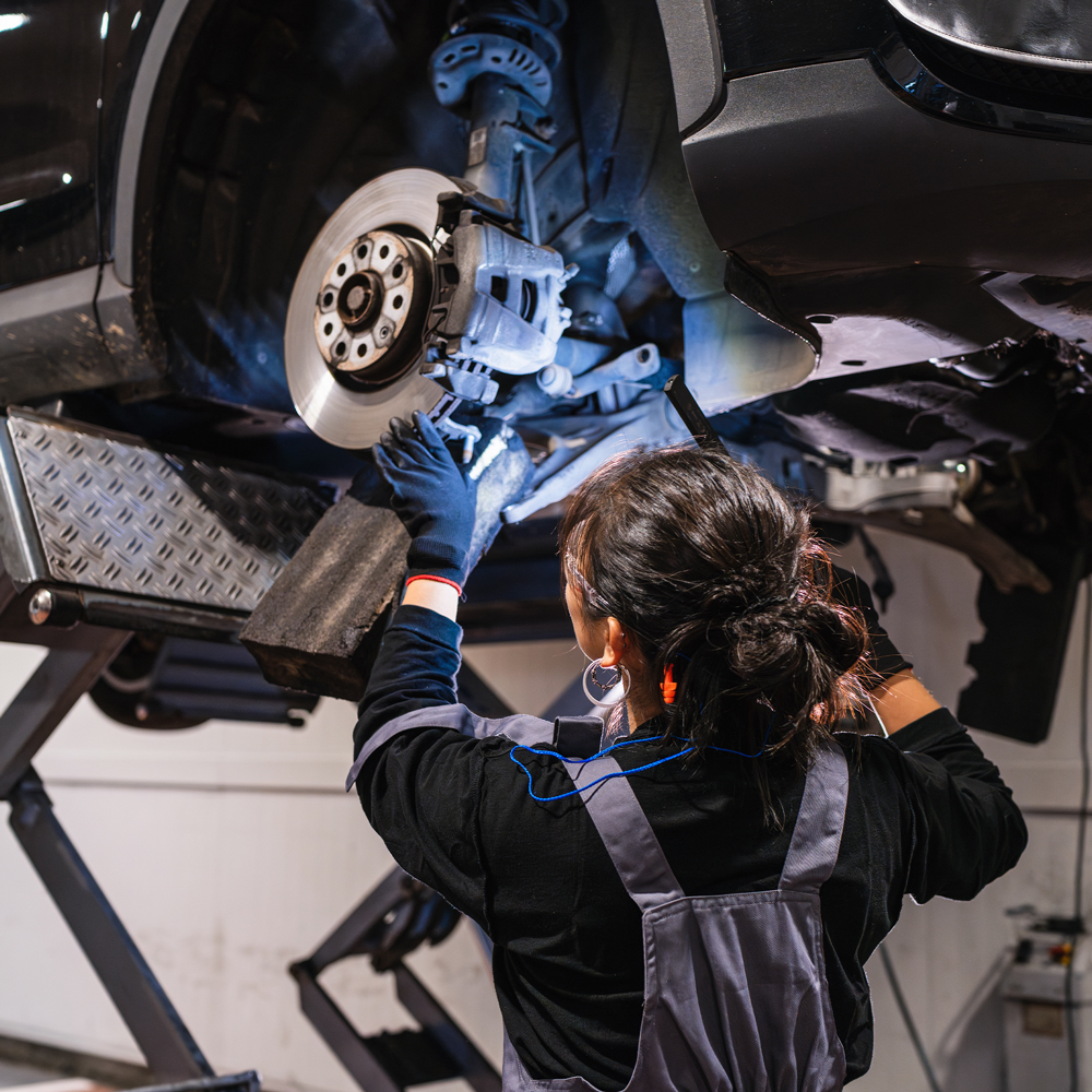 Institut Nicolas Barré Armentières apprenante maintenance des véhicules CAP BAC PRO BTS brochure formations Identité visuelle Design graphique Direction Artistique Création Little Big Idea